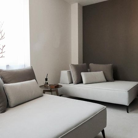 Vicolo Dei Signori Apartman Desenzano del Garda Kültér fotó