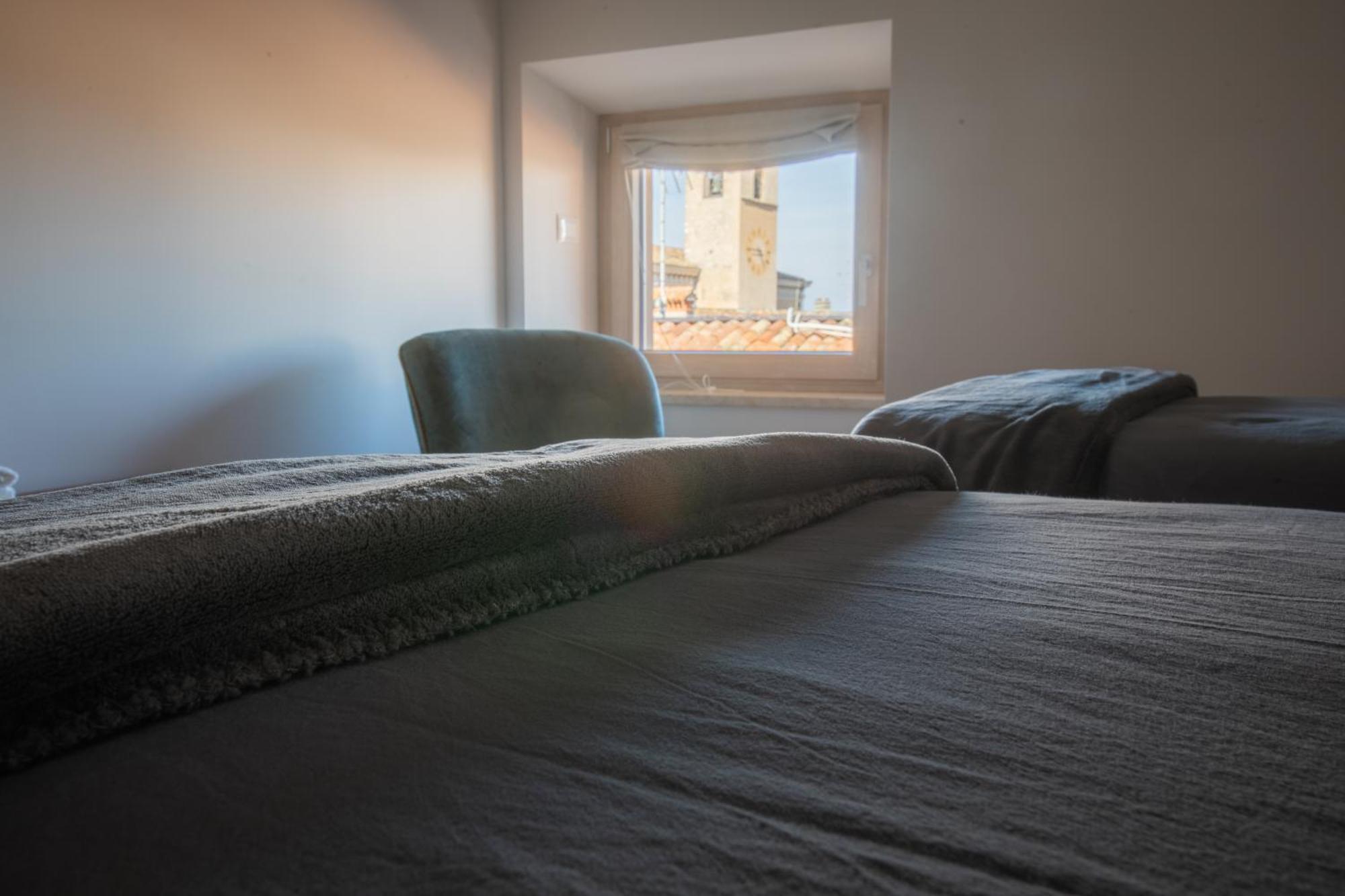 Vicolo Dei Signori Apartman Desenzano del Garda Kültér fotó