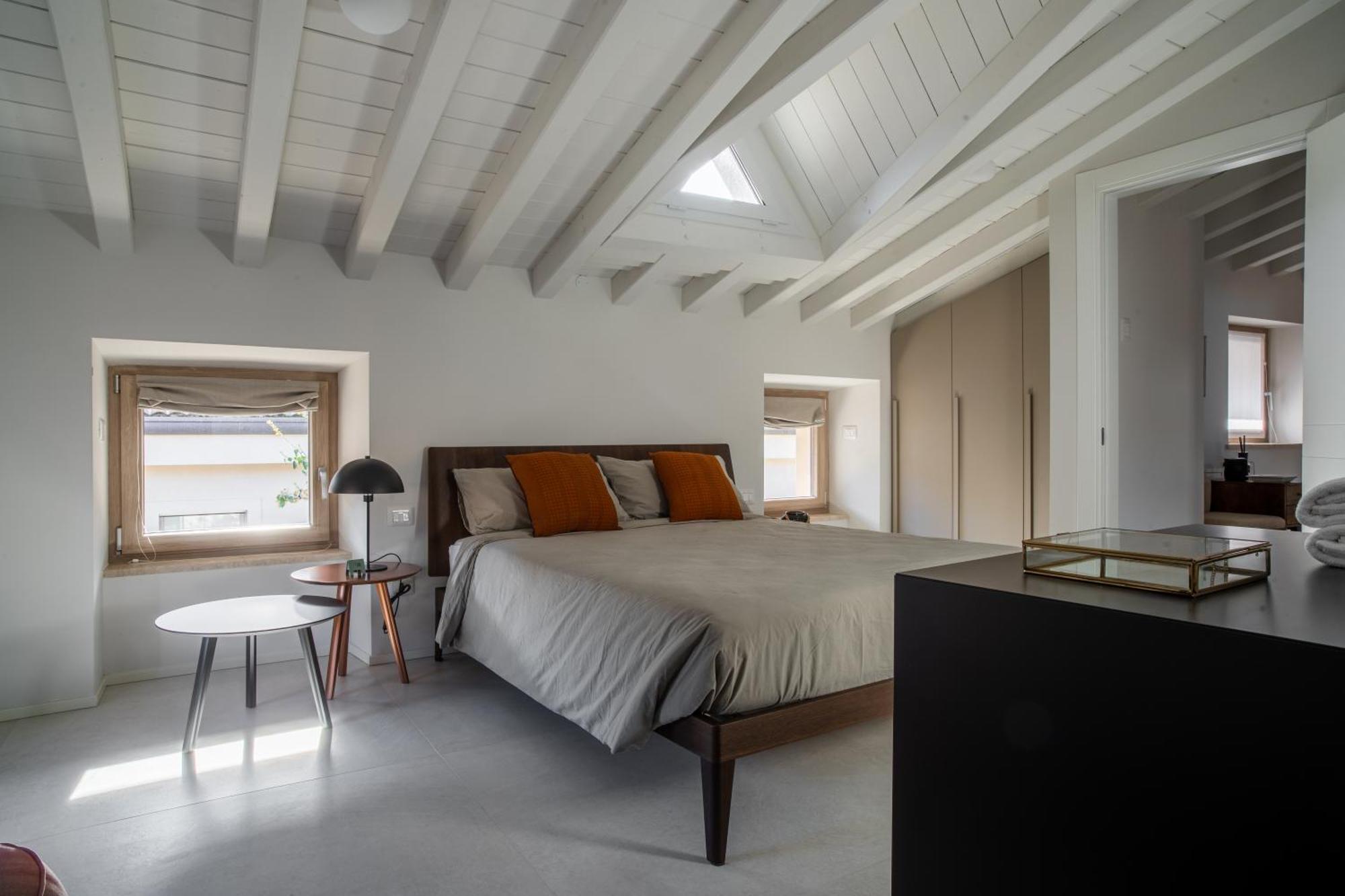 Vicolo Dei Signori Apartman Desenzano del Garda Kültér fotó