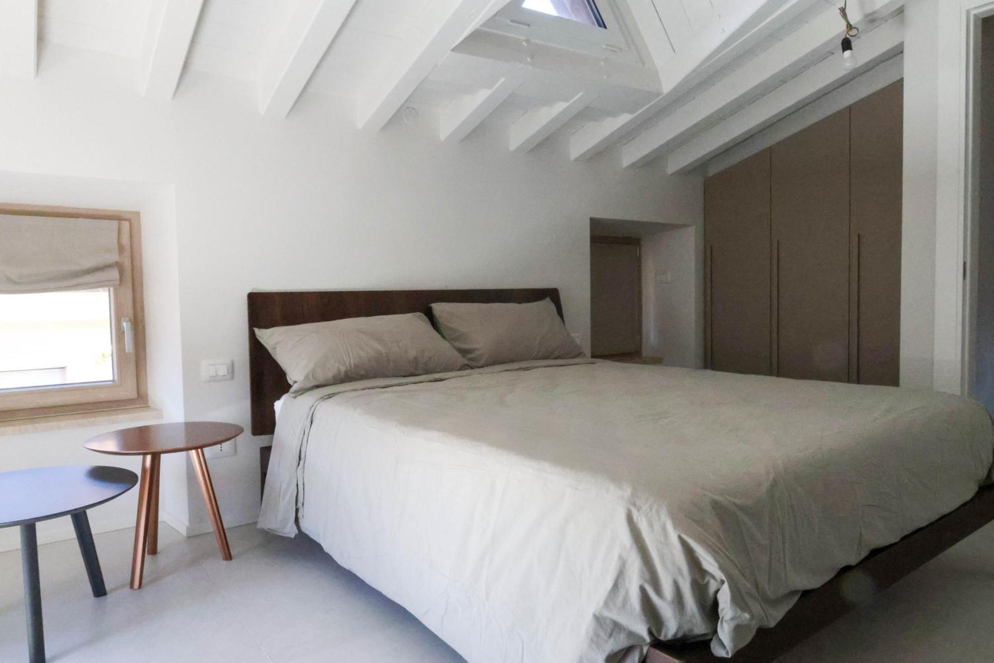 Vicolo Dei Signori Apartman Desenzano del Garda Kültér fotó