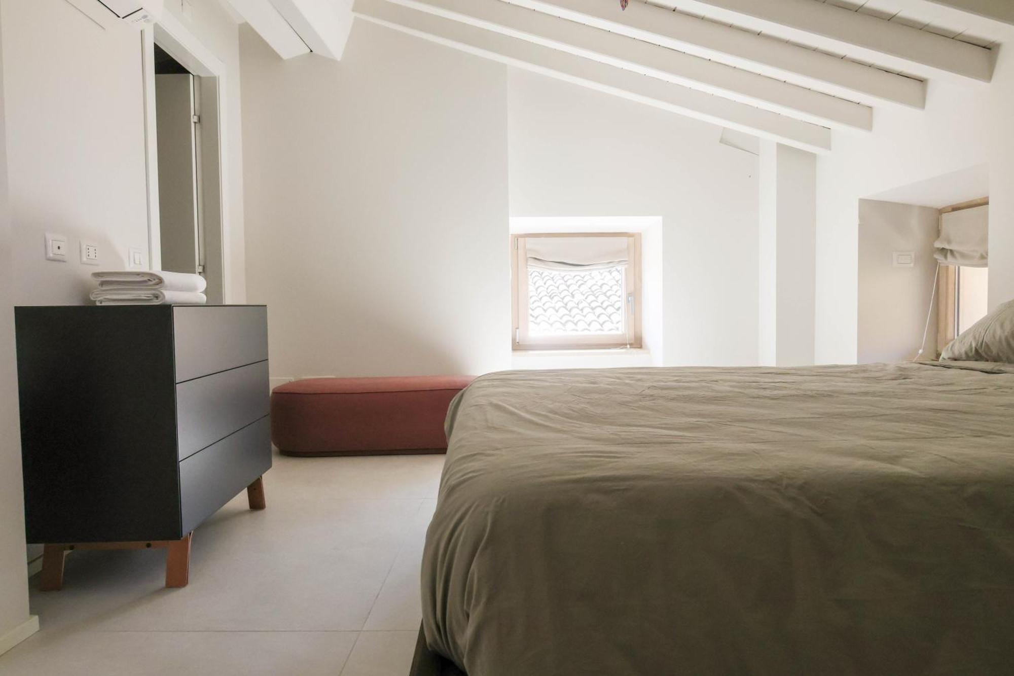 Vicolo Dei Signori Apartman Desenzano del Garda Kültér fotó