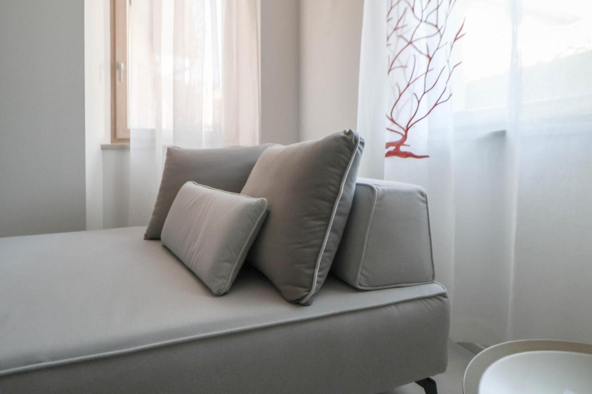 Vicolo Dei Signori Apartman Desenzano del Garda Kültér fotó